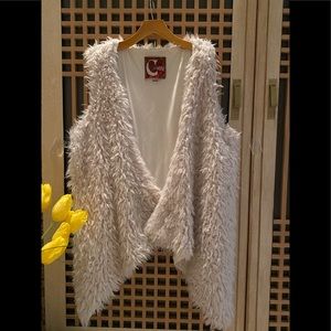 Covering Faux Shearling Vest